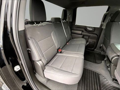 Used 2025 Chevrolet Silverado 2500 Custom w/ Custom Value Package image 26