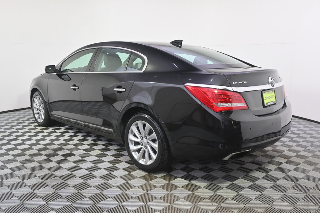 Used 2016 Buick LaCrosse Leather FWD image 3
