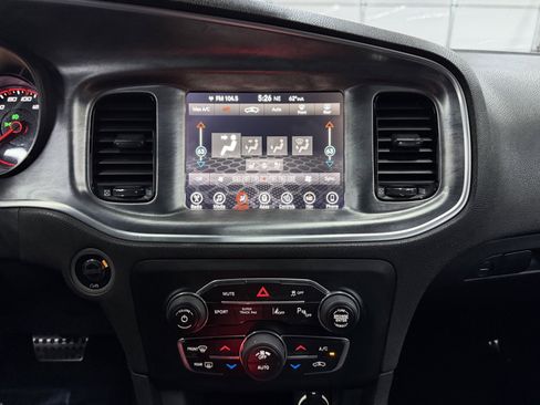 Used 2017 Dodge Charger R/T image 15