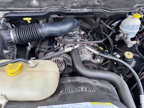 Used 2002 Dodge Ram 1500 Truck 4x4 Quad Cab image 5