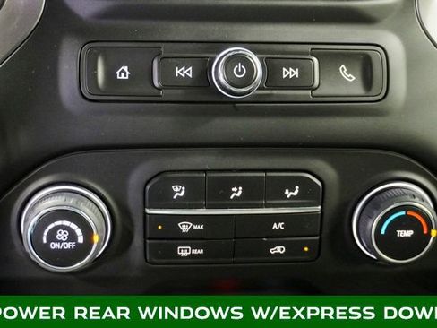 Used 2022 Chevrolet Silverado 1500 Custom image 14