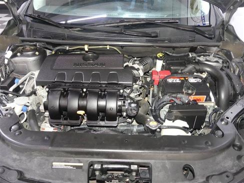 Used 2018 Nissan Sentra S FWD image 12