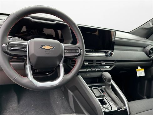 New 2025 Chevrolet Colorado W/T w/ WT Convenience Package II image 10
