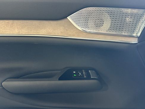 New 2025 Volvo EX90 Ultra AWD/4WD image 14