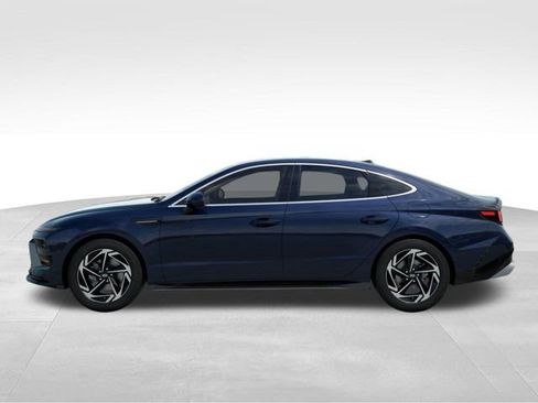 New 2026 Hyundai Sonata SEL image 3