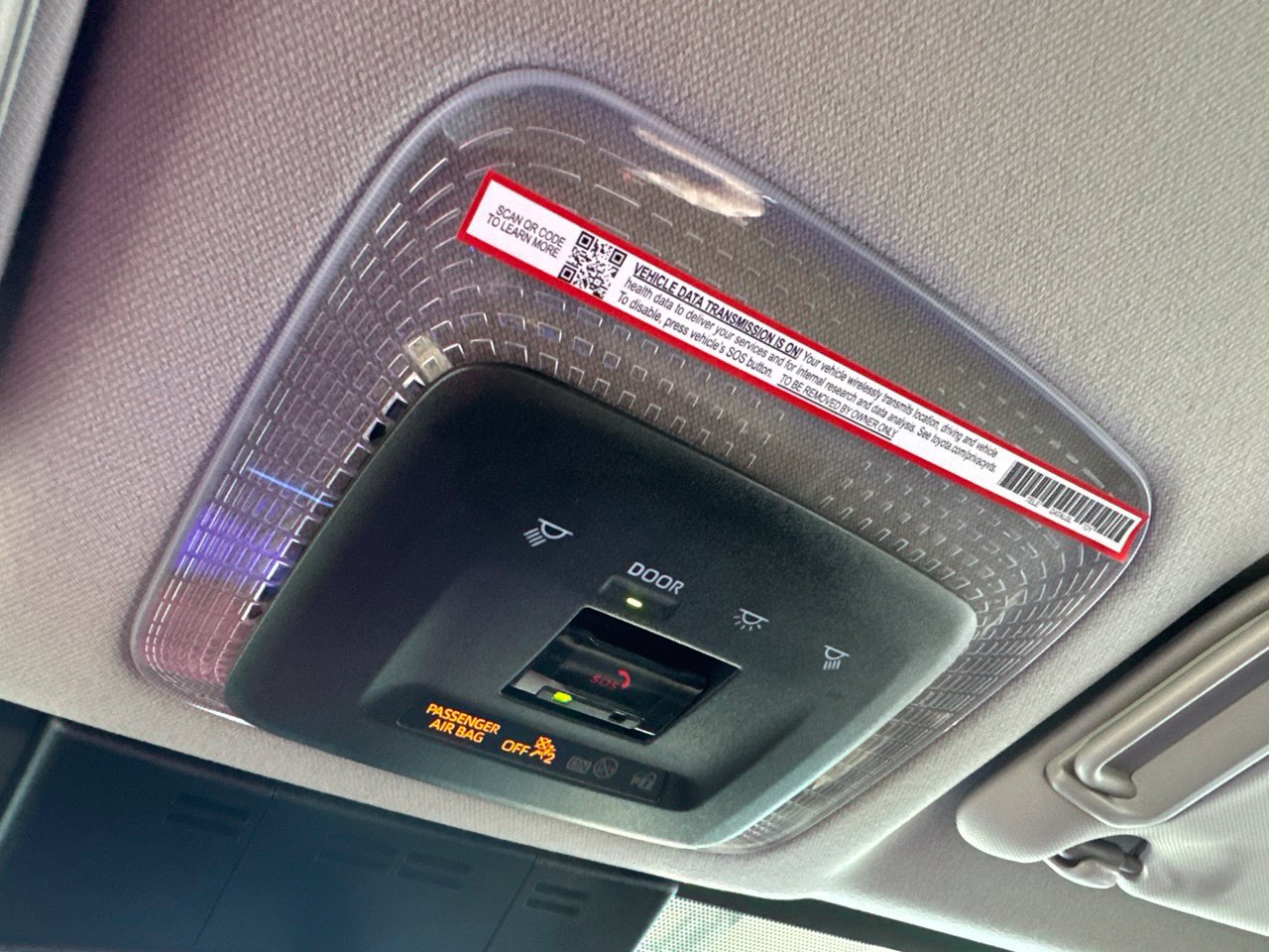 Certified 2026 Toyota Prius XLE AWD/4WD image 30