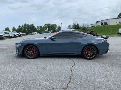 Certified 2025 Ford Mustang GT Premium RWD image 5