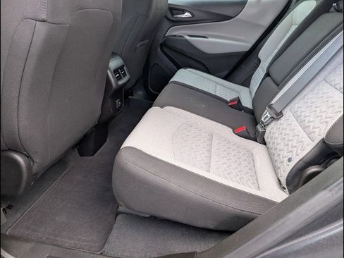 Used 2022 Chevrolet Equinox LS AWD/4WD image 13