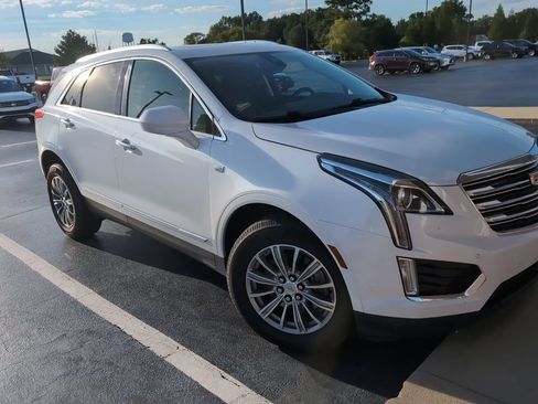 Used 2019 Cadillac XT5 Luxury FWD image 8