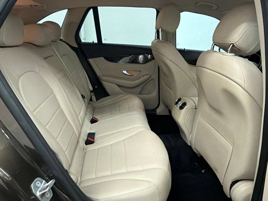 Certified 2017 Mercedes-Benz GLC 300 image 27