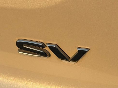 Used 2023 Nissan Pathfinder SV w/ Lighting Package (N92) FWD image 10