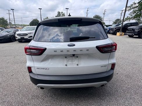 Used 2023 Ford Escape Active AWD/4WD image 4