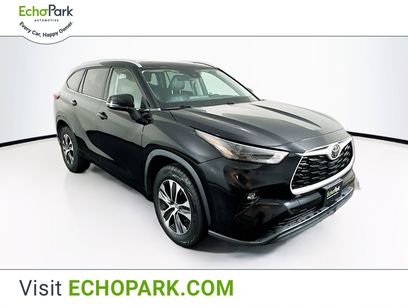Used 2022 Toyota Highlander XLE