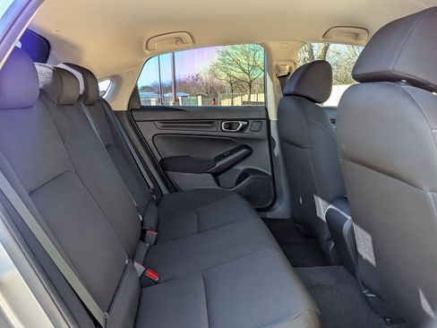 Used 2023 Honda Civic LX image 25