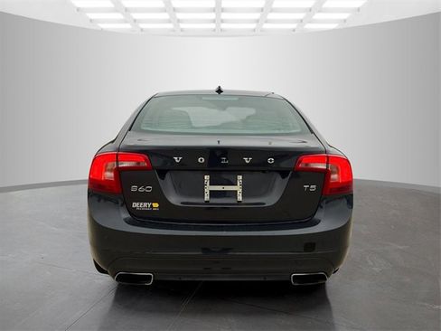 Used 2015 Volvo S60 T5 Premier image 7