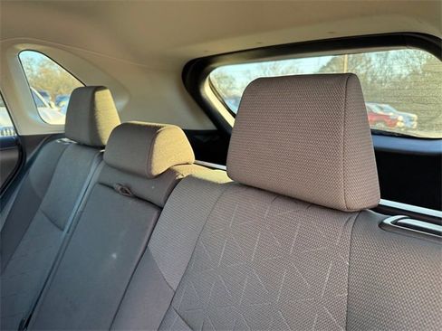 Used 2023 Toyota RAV4 XLE image 31