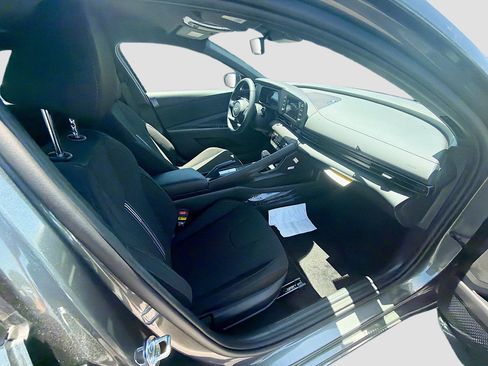 New 2026 Hyundai Elantra Sport FWD image 20