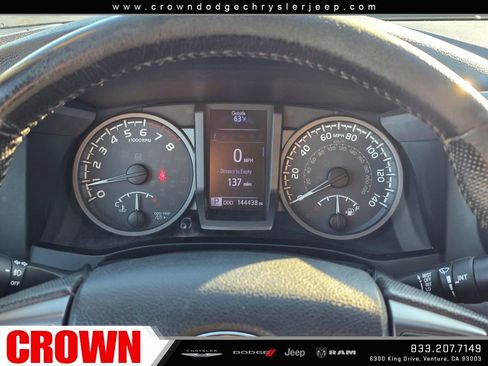 Used 2018 Toyota Tacoma TRD Sport image 30