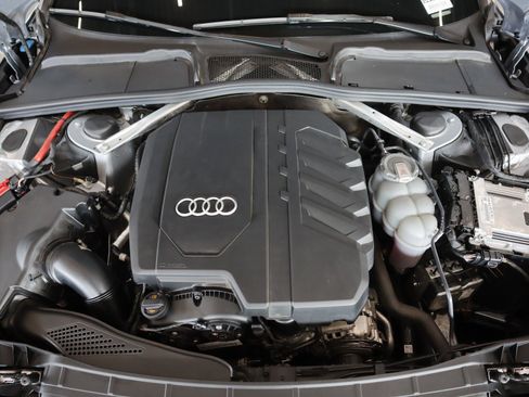 Used 2023 Audi A4 2.0T Premium Plus w/ Premium Plus Package image 4