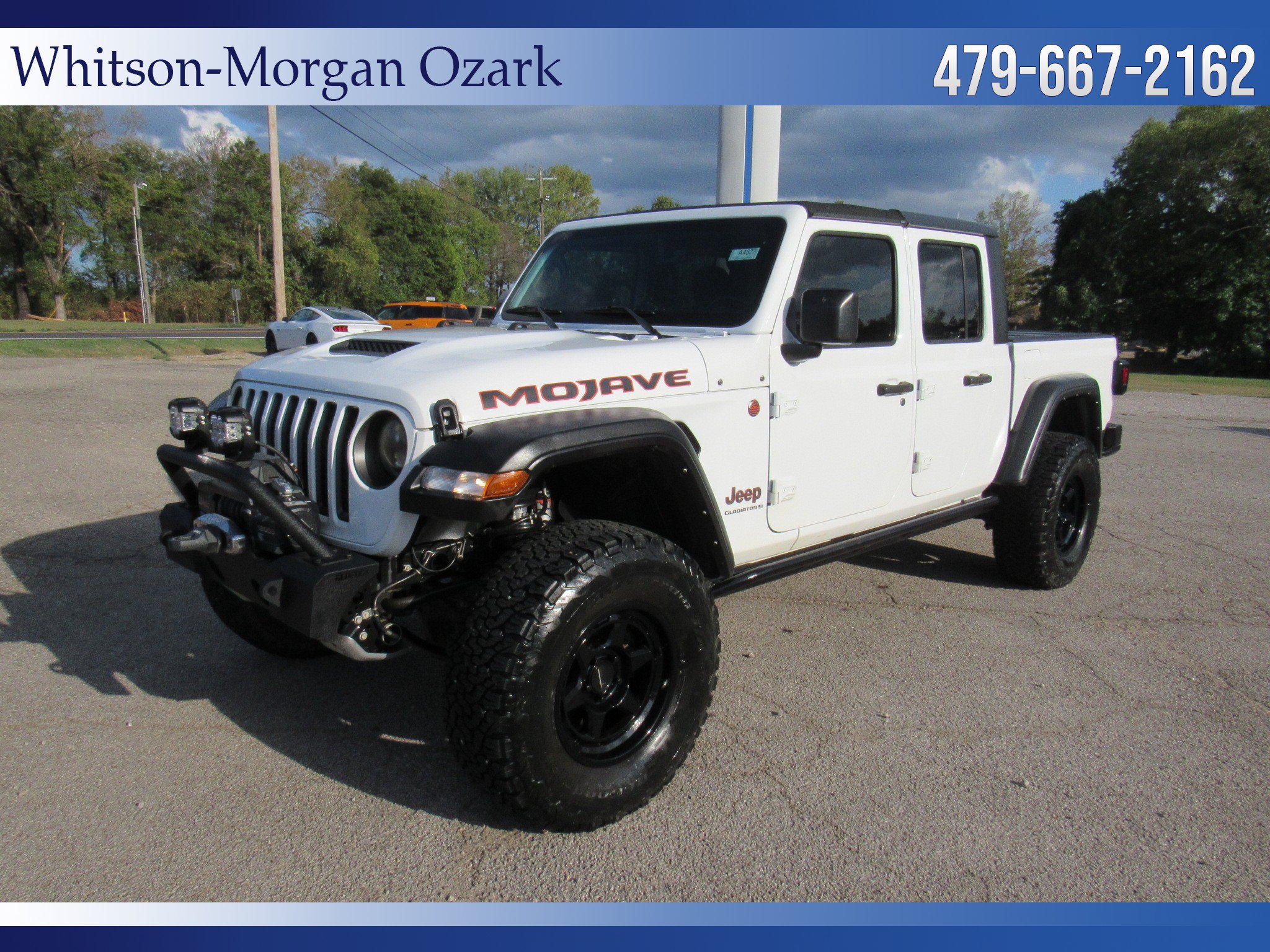 Used 2023 Jeep Gladiator Mojave w/ Trailer Tow Package AWD/4WD image 4