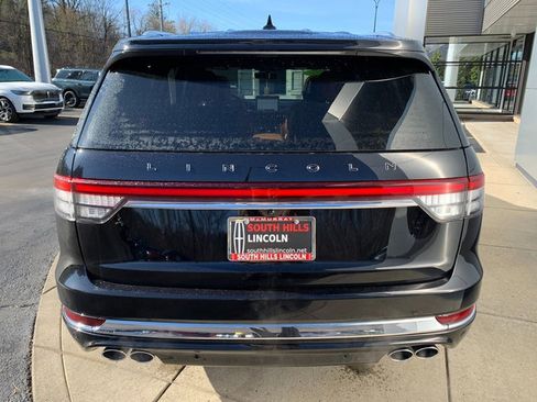 Certified 2023 Lincoln Aviator Black Label Grand Touring AWD/4WD image 4