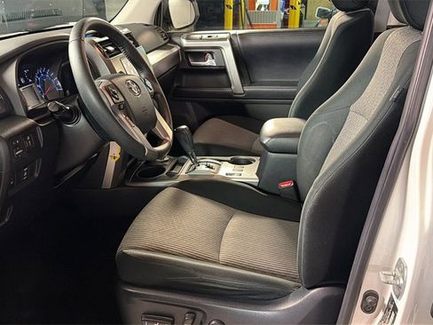 Used 2018 Toyota 4Runner SR5 image 20