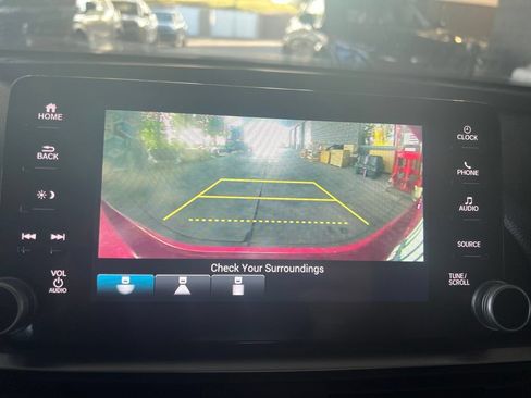 Used 2021 Honda Accord Sport Special Edition image 8