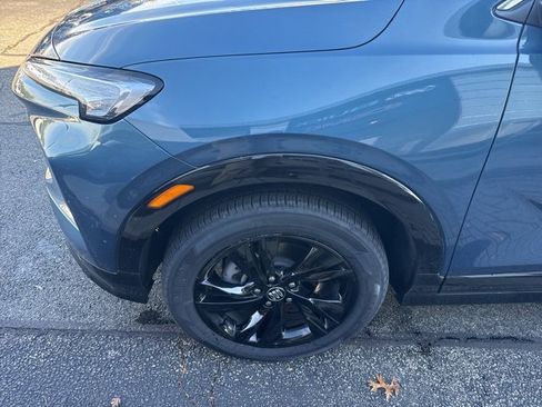 Used 2024 Buick Encore GX Sport Touring image 4