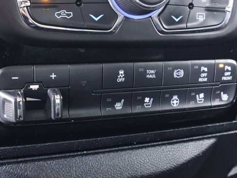 Used 2018 RAM 3500 Laramie w/ Sport Appearance Group image 24