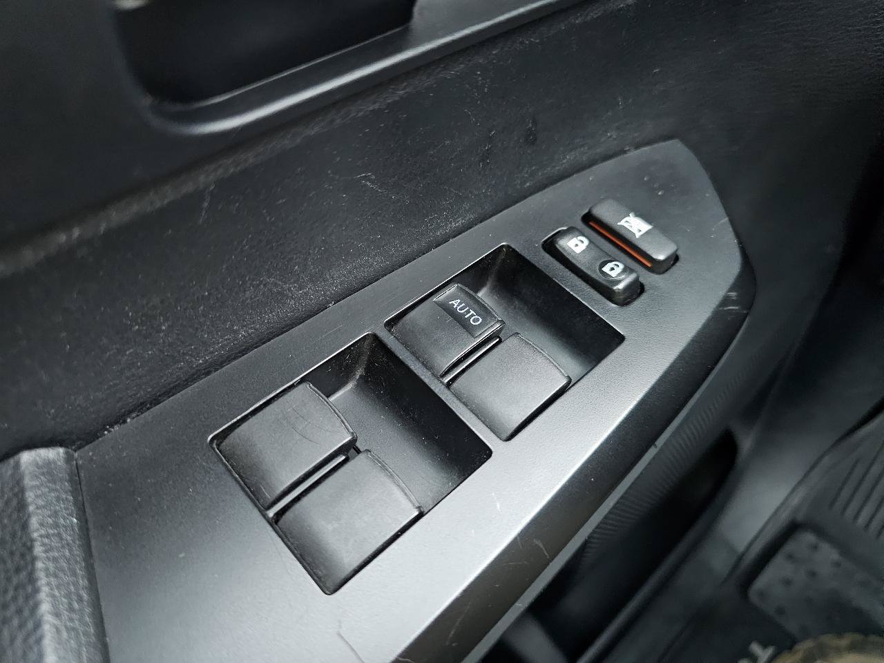 Used 2019 Toyota Tundra SR AWD/4WD image 41