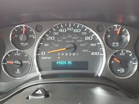Used 2022 Chevrolet Express 2500 w/ Driver Convenience Package RWD image 24