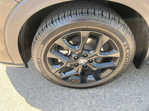 Certified 2024 Honda HR-V Sport image 2