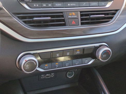 Certified 2024 Nissan Altima 2.5 SV image 23