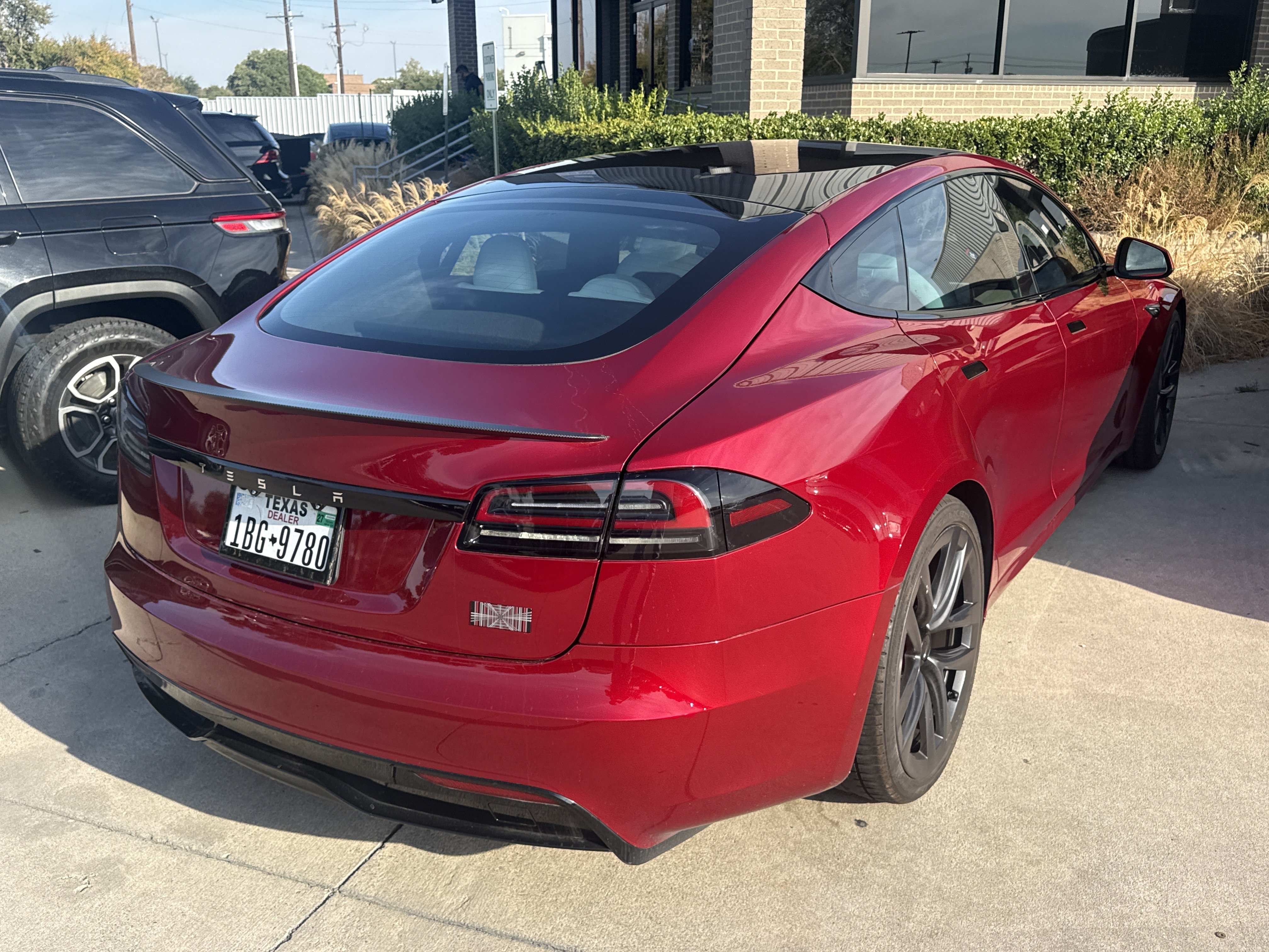 Used 2023 Tesla Model S Plaid AWD/4WD image 3