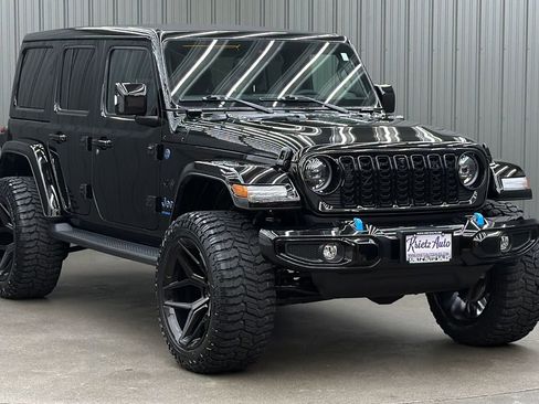 Used 2024 Jeep Wrangler High Altitude image 7