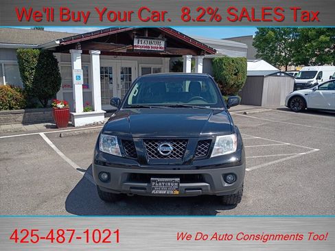 Used 2012 Nissan Frontier PRO-4X AWD/4WD image 2