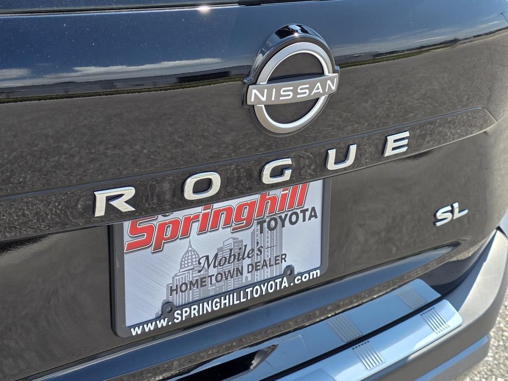 Used 2023 Nissan Rogue SL w/ SL Premium Package FWD image 38