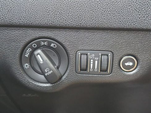 Used 2019 Dodge Charger Scat Pack image 30