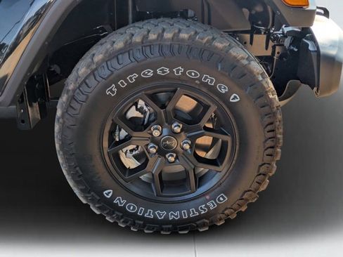 New 2026 Jeep Gladiator Willys image 9