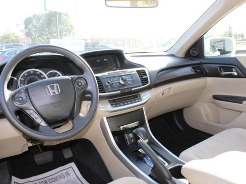 Used 2014 Honda Accord EX image 26