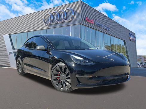 Used 2022 Tesla Model 3 Performance image 1