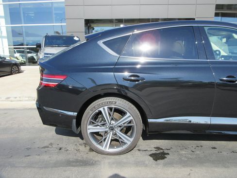 Used 2026 Genesis GV80 3.5T e-SC AWD/4WD image 11