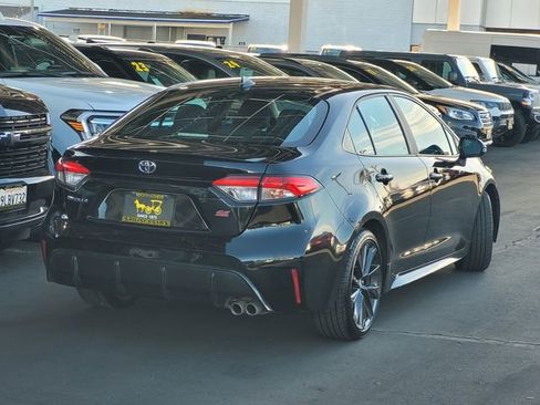 Used 2024 Toyota Corolla SE image 4