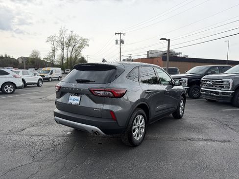 Used 2025 Ford Escape Active w/ Cold Weather Package AWD/4WD image 7
