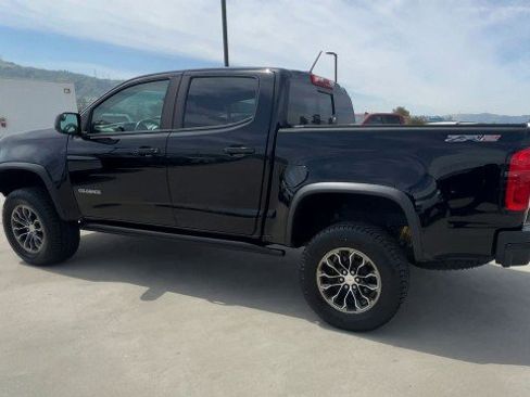 Used 2018 Chevrolet Colorado ZR2 image 6