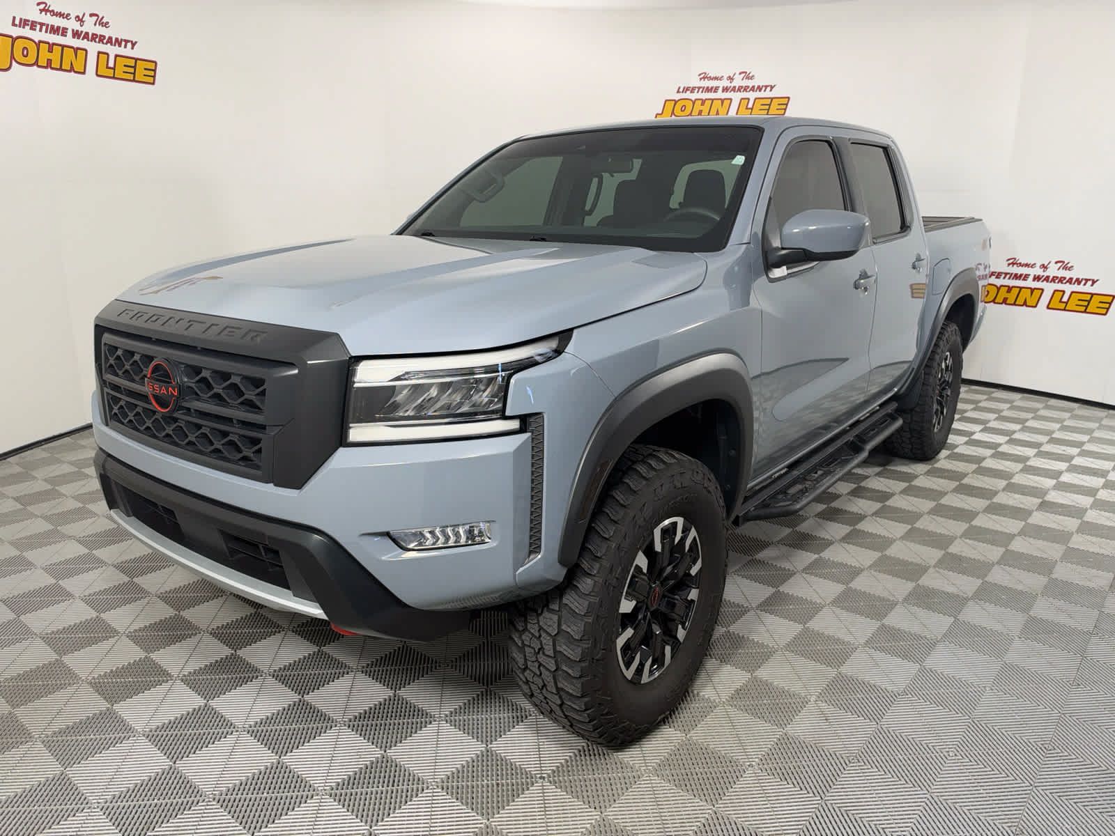 Certified 2024 Nissan Frontier PRO-4X w/ Technology Package AWD/4WD image 1