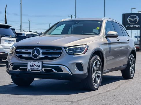 Used 2020 Mercedes-Benz GLC 300 image 7
