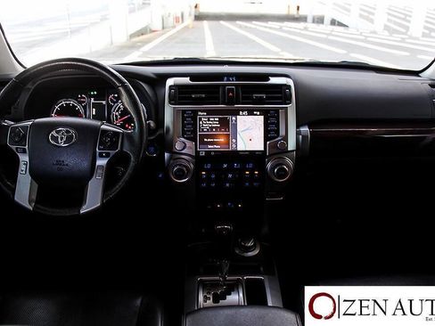 Used 2023 Toyota 4Runner Limited AWD/4WD image 15