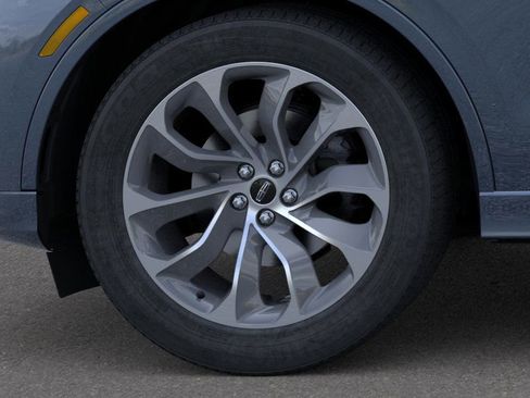 New 2025 Lincoln Aviator AWD w/ Jet Appearance Package image 19