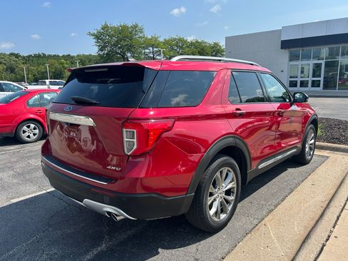 Used 2021 Ford Explorer Limited w/ Equipment Group 301A AWD/4WD image 5
